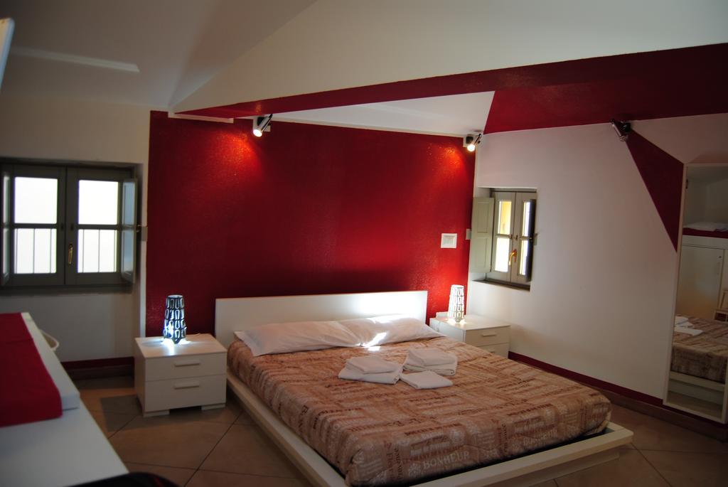 Suite Tower Bergamo Luaran gambar
