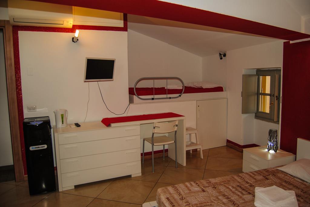 Suite Tower Bergamo Luaran gambar