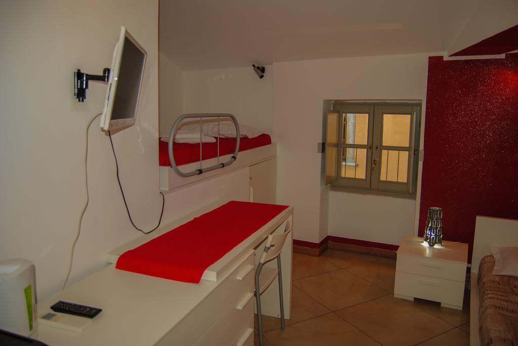 Suite Tower Bergamo Luaran gambar