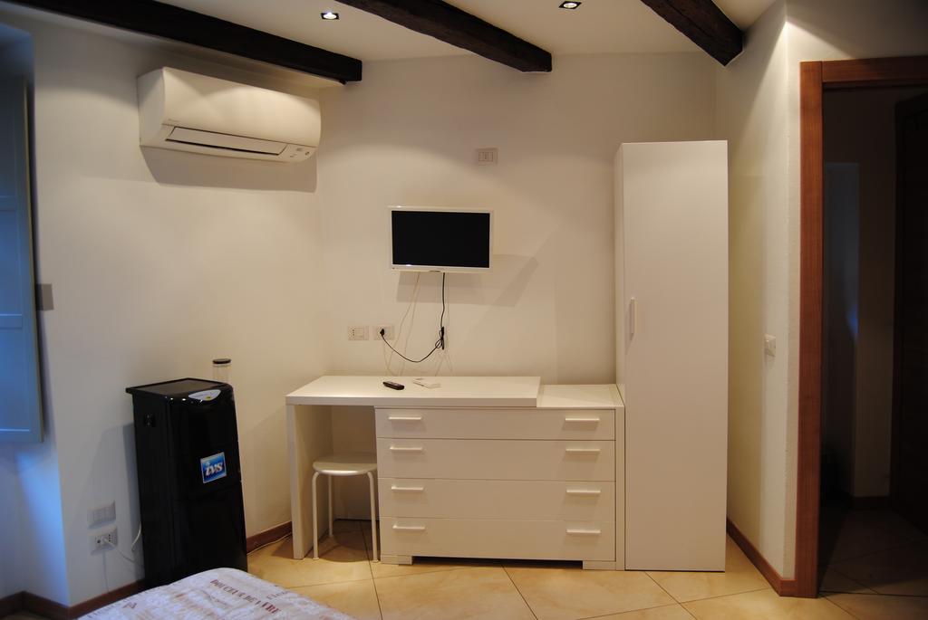 Suite Tower Bergamo Luaran gambar