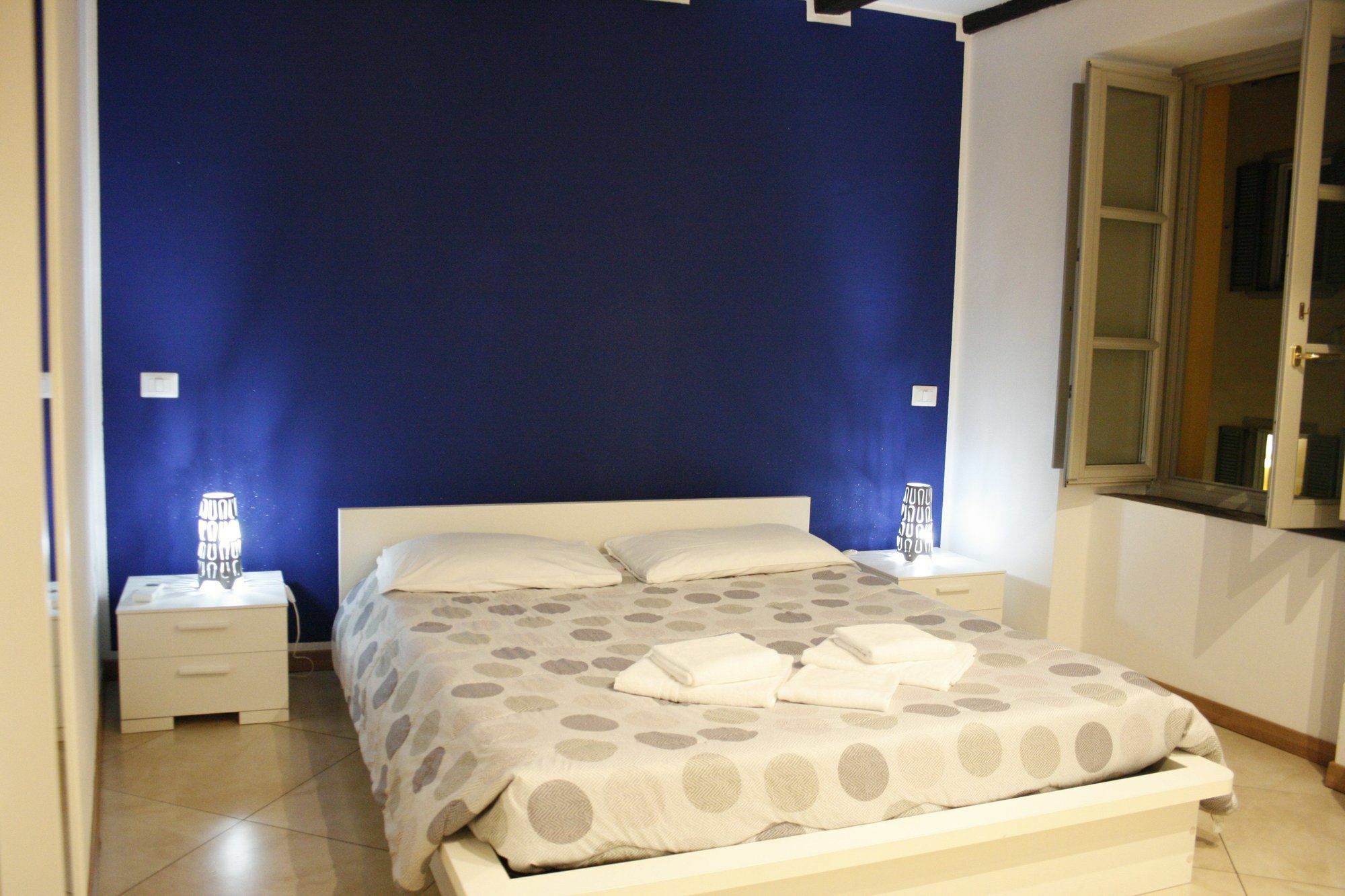 Suite Tower Bergamo Luaran gambar